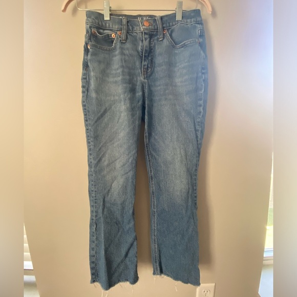 J Crew 9” Demi Boot Crop Jean - Picture 3 of 6